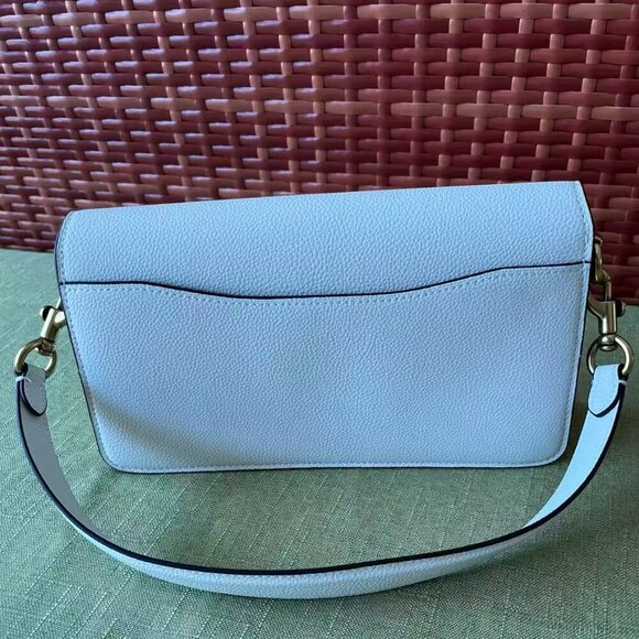 Coach fashion Women's Bag Fashionable White Handbag size 26*13 - Picture 2 of 2